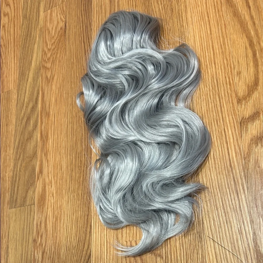 Elegant Silver Gray Women's Wavy Hair Clip Extension pony tail new
